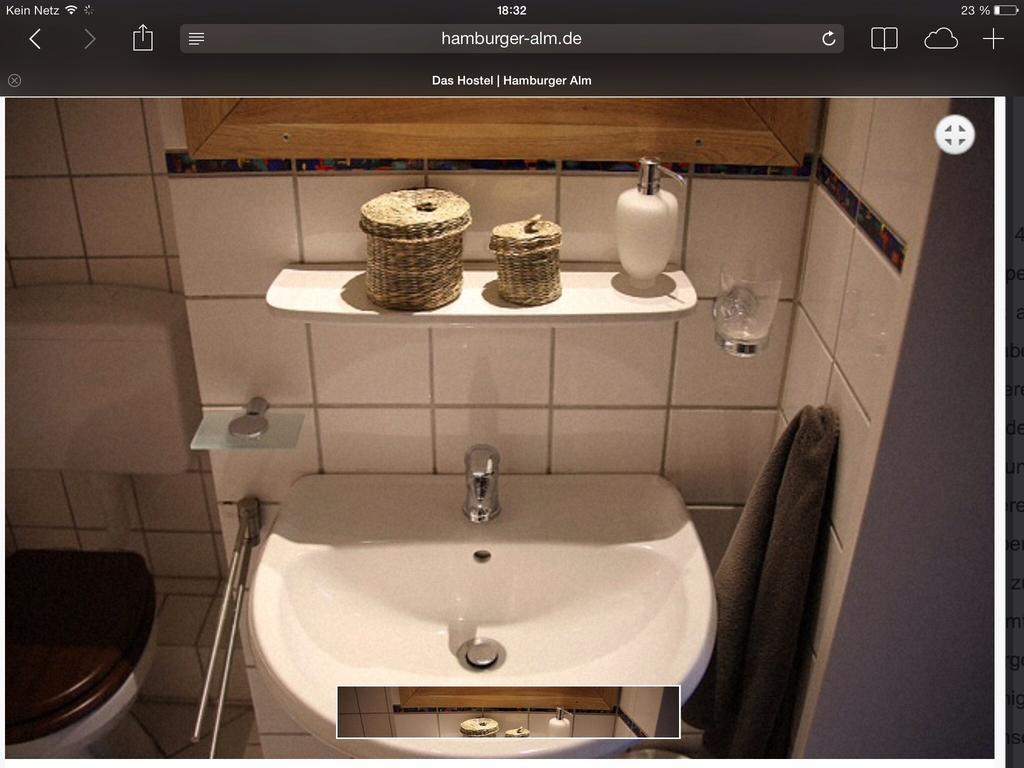Alm Hostel Hamburg Bagian luar foto